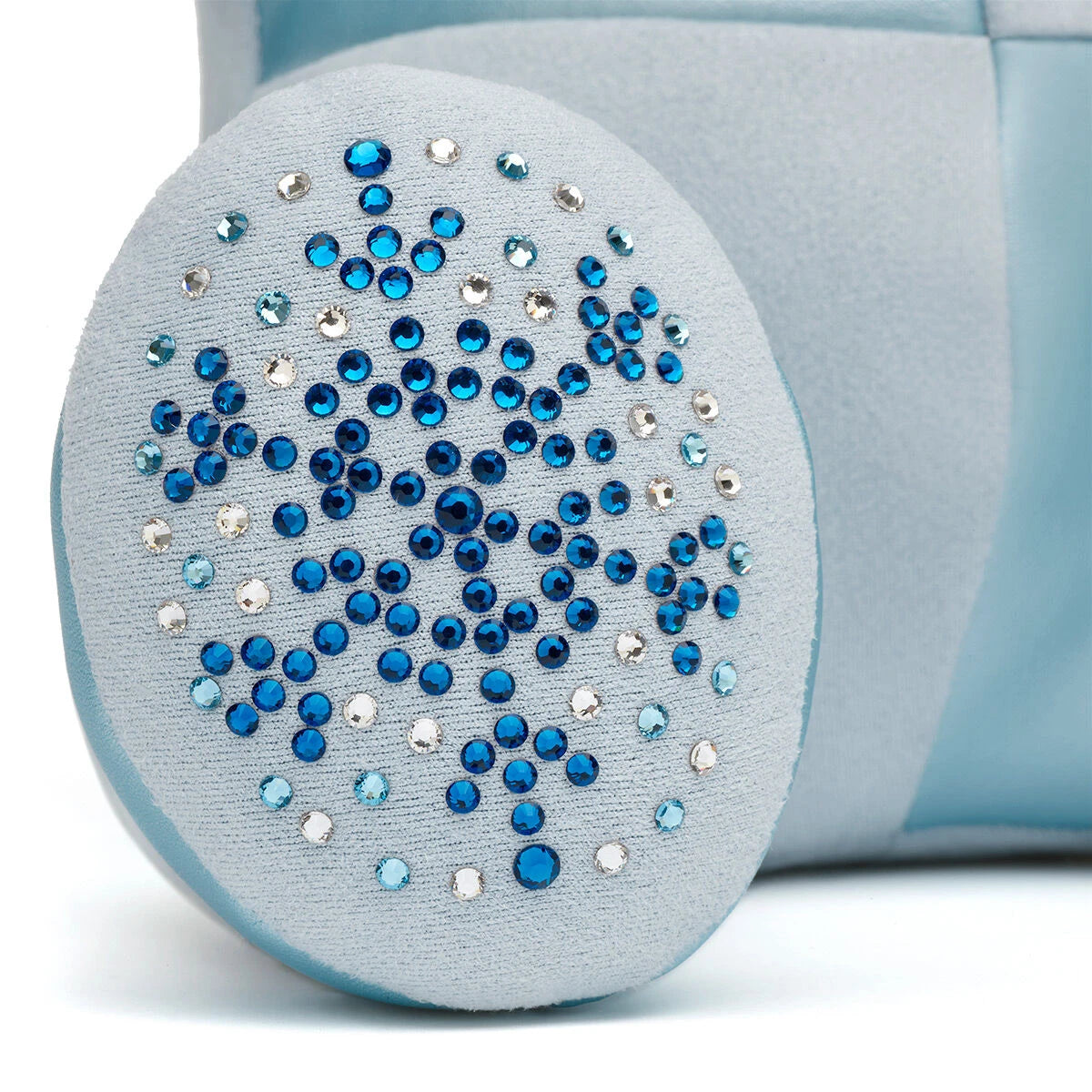Sparkling Snowfall Build-A-Bear® Collectible Featuring Swarovski® crystals - US 2264