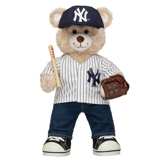 New York Yankees™ Teddy Bear Gift Set | Build-A-Bear® - US 9209