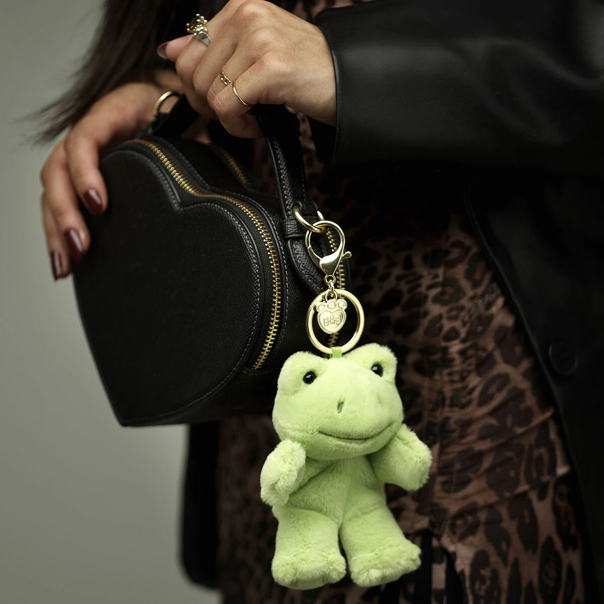 Spring Green Frog Plush Bag Charm | Build-A-Bear - US 6869
